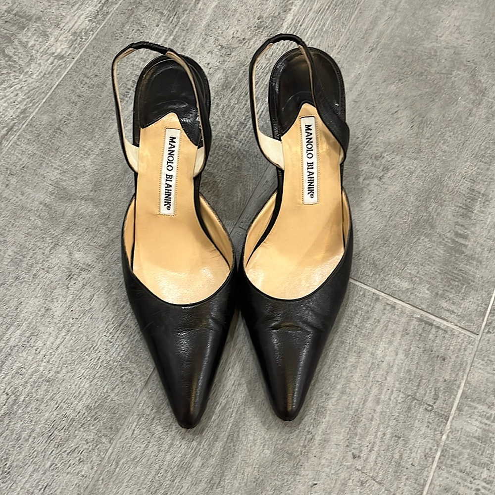 Manila Blahnik black leather slingback